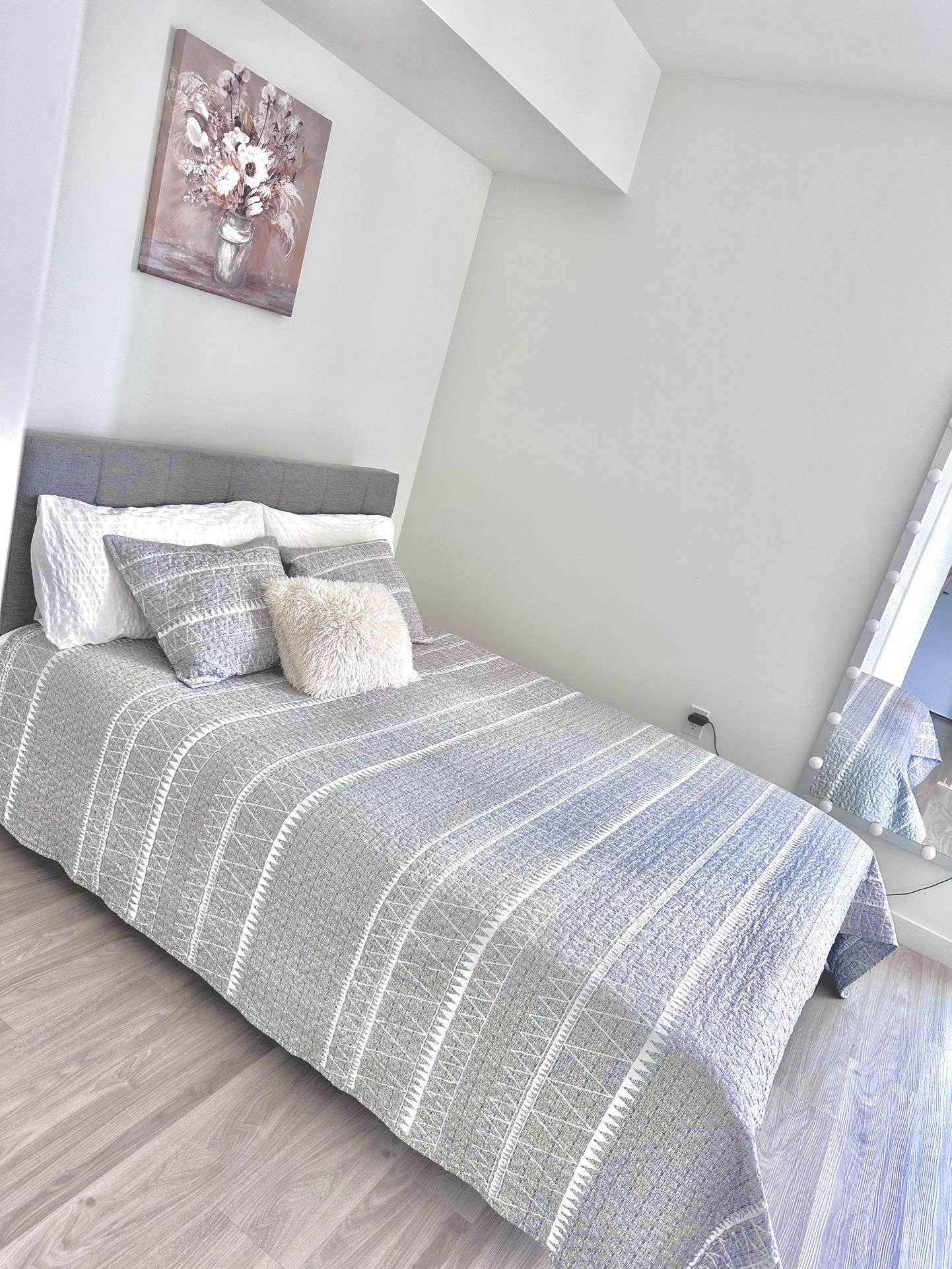 Bed Frame Queen Size