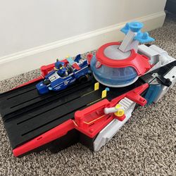 Paw Patrol Mighty Pups Aircraft Carrier