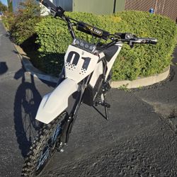 Brand New Rogue Emoto, Emotos, 40Mph Emoto, Electric Motorcycles, Electric Scooters, Electric Bikes, Go Karts, Mini Bikes 