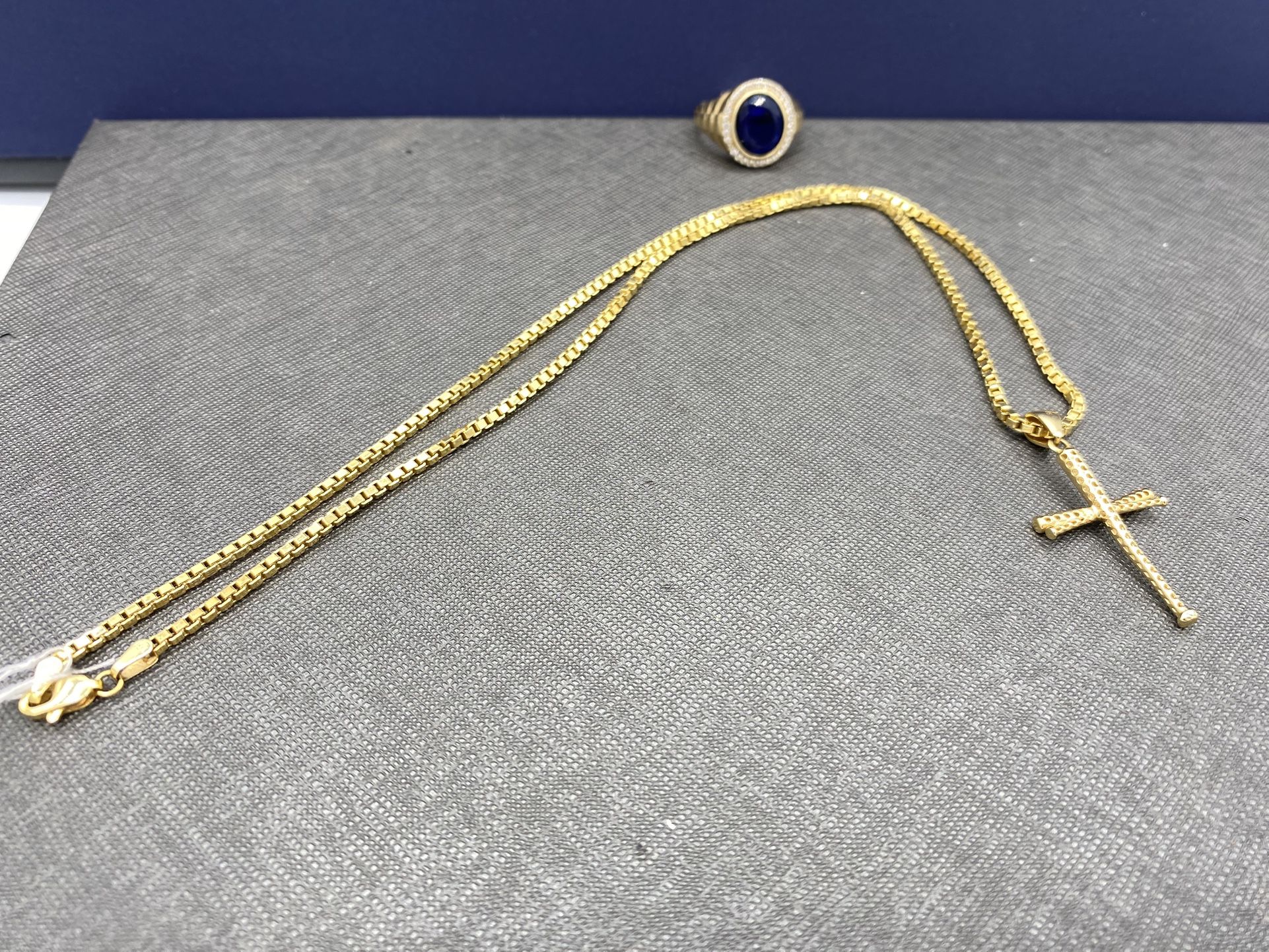 Pendant Chain 14k 10.4 G & Men’s Ring 14k 5.8 G