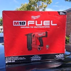 Milwaukee Nail Gun New 