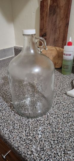 1 Gallon Glass Jug