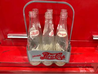 Pepsi 6pack rack with bottles