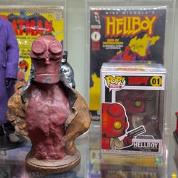 Hellboy POP Funko Signed by Mike Mignola with protector 
