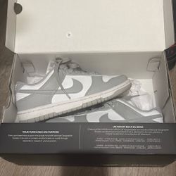 Grey nike dunks