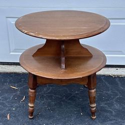 Vintage Wood Bassett Farmhouse Colonial Style Two Tiered Round Side Accent Table