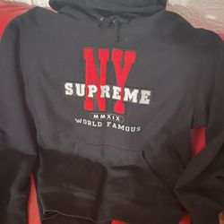 Supreme hoodie for Sale in New York - OfferUp