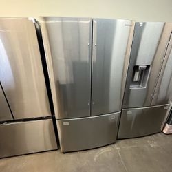 SAMSUNG NEW STAINLESS STEEL REFRIGERATOR 3 DOORS