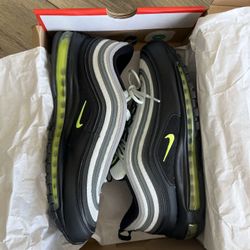 Nike Air Max 97 - Size 12