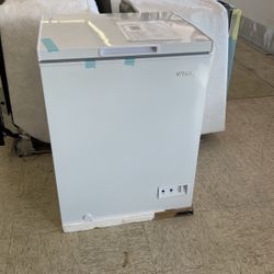 New Chest Freezer 5.0 Cu Ft - Finance Available 