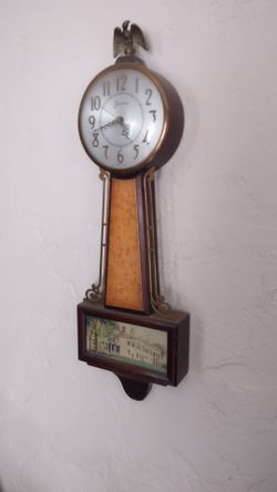 Rare Lute Clock