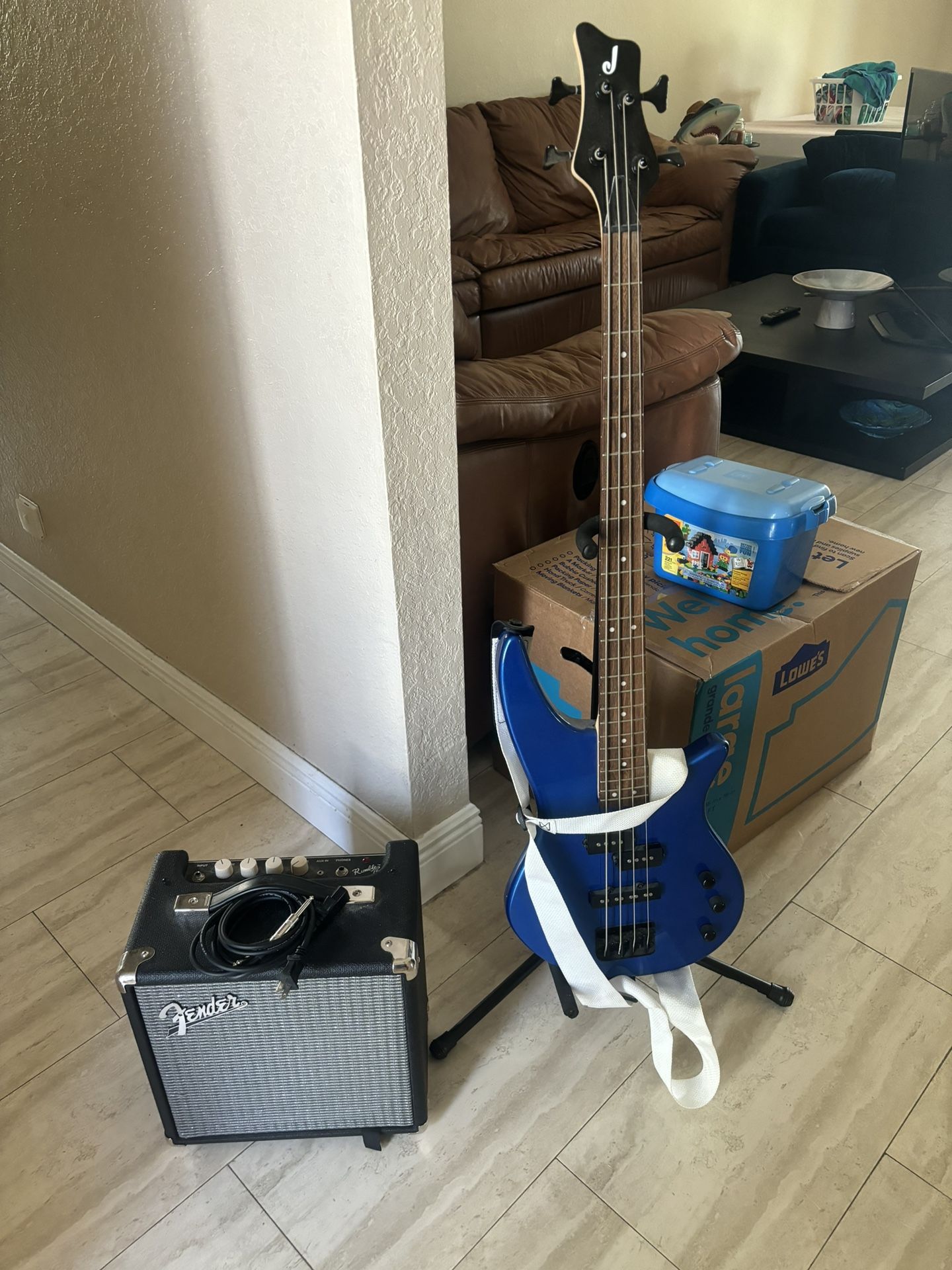 Jackson JS2 Bass And Fender Amp