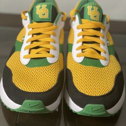 Size 9 - Nike Air Max SYSTM Oregon