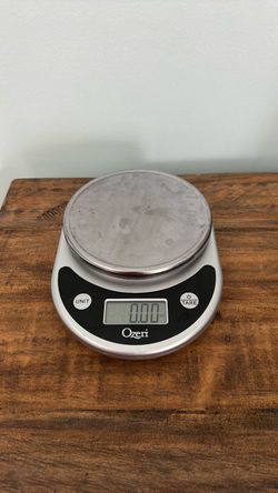 Ozeri 11-lb capacity kitchen scale $5