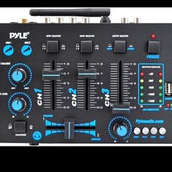 Like New Pyle Wireless  DJ Audio Mixer 3 Channel 