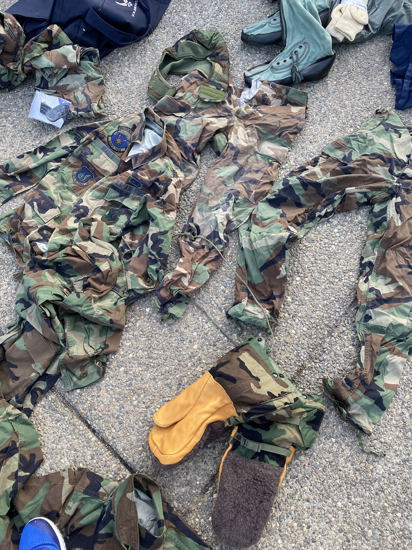 Military Clothing / Gear / Bags / Parka / Lot / Air Force / Army / Navy / Marine