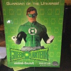 Green Lantern Bust