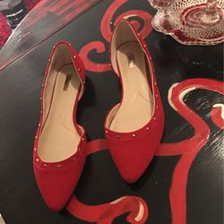 Jennifer Lopez, Red Studded Flats In Bright Red. They Are Size 10 But The Style Of Shoe It Fits A 9
