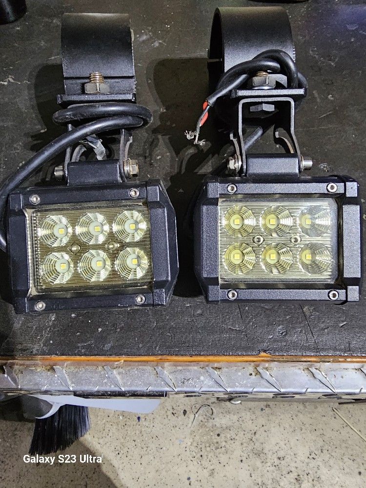 Front FOG LIGHTS For OFF ROAD 4X4 USE 