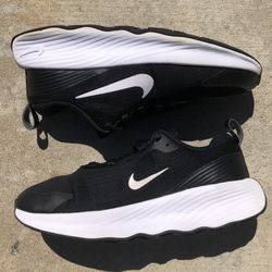 Women Nike Shoes Sz 6.5 