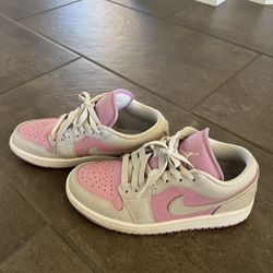 Women’s 5.5 Jordans 