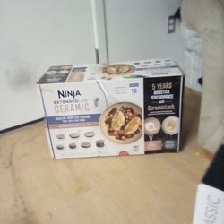 Ninja. Extended Life Ceramic 12 Piece Pots And Pans 