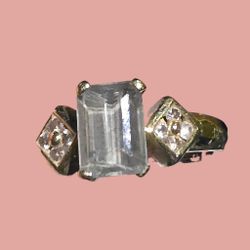 Natural Aquamarine 14 K Gold Ring With Geniuine Diamond Accent