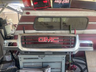 HD GMC grill