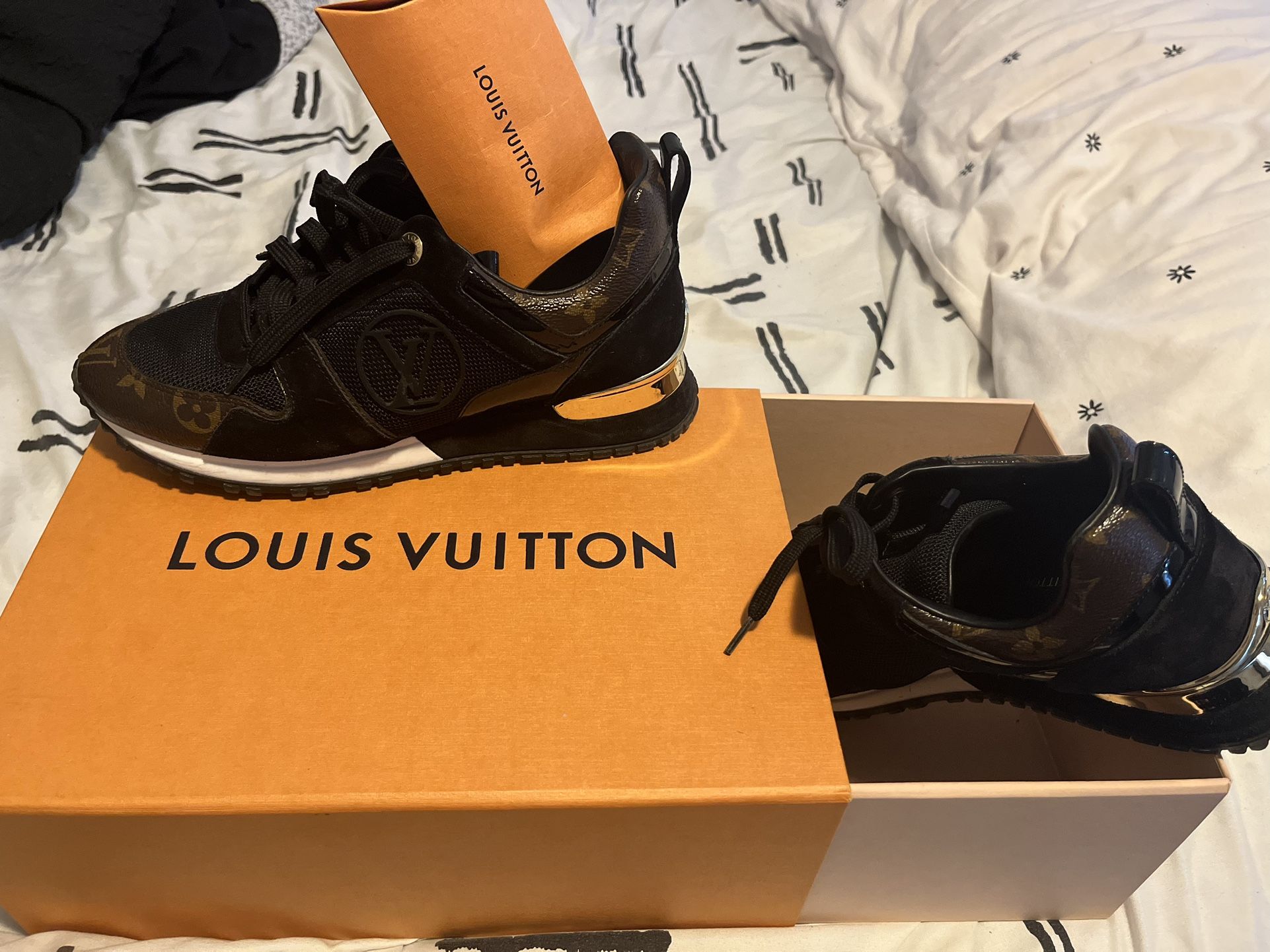 louis vuitton runway sneaker for Sale in Gulfport, FL - OfferUp