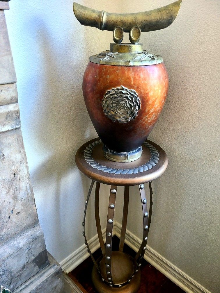 large modern decor & container