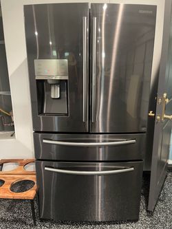 Samsung Refrigerator Gray color