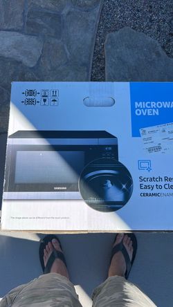 Brand new Samsung microwave