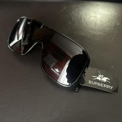 BURBERRY Sunglasses 🕶️ 