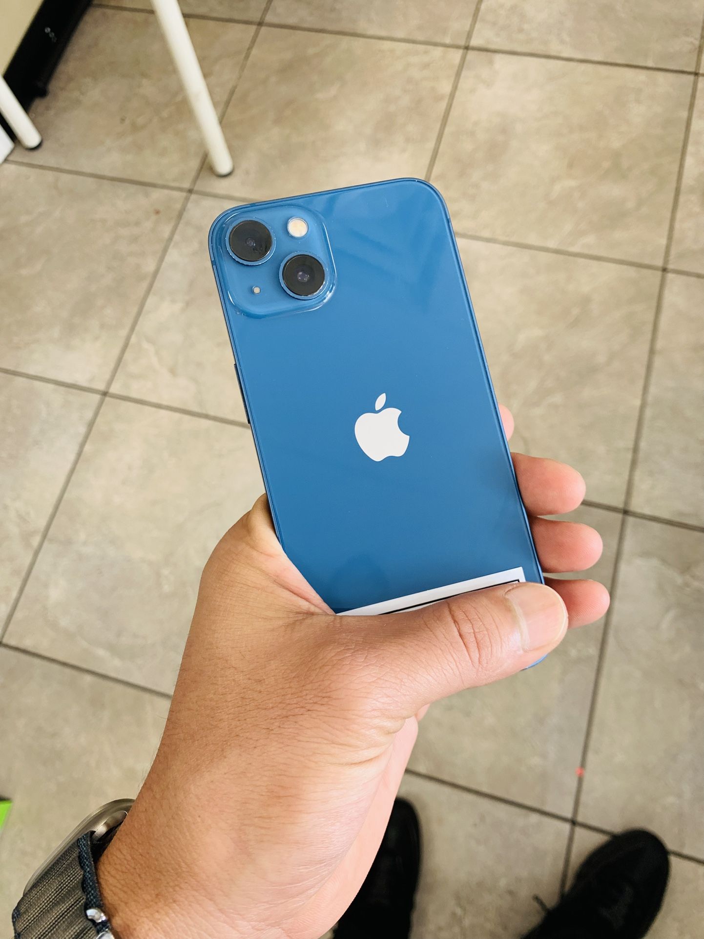 iPhone 13