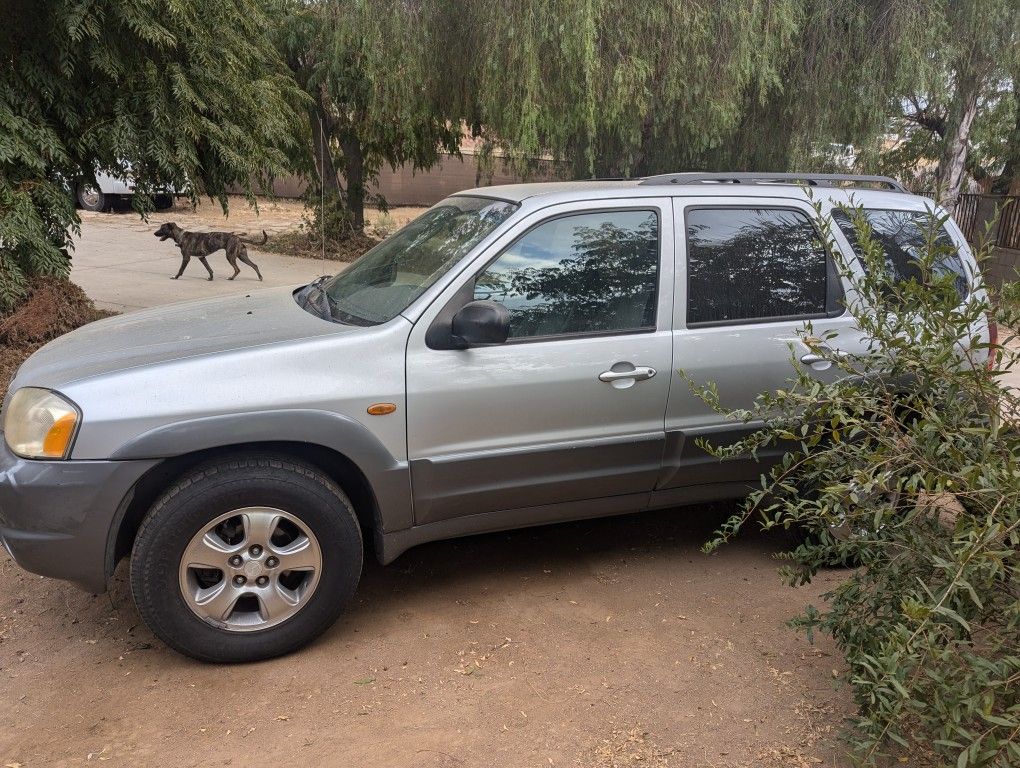 2001 Mazda Tribute