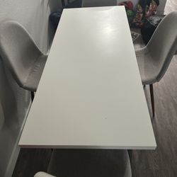 Desk / Table With 4 Chairs