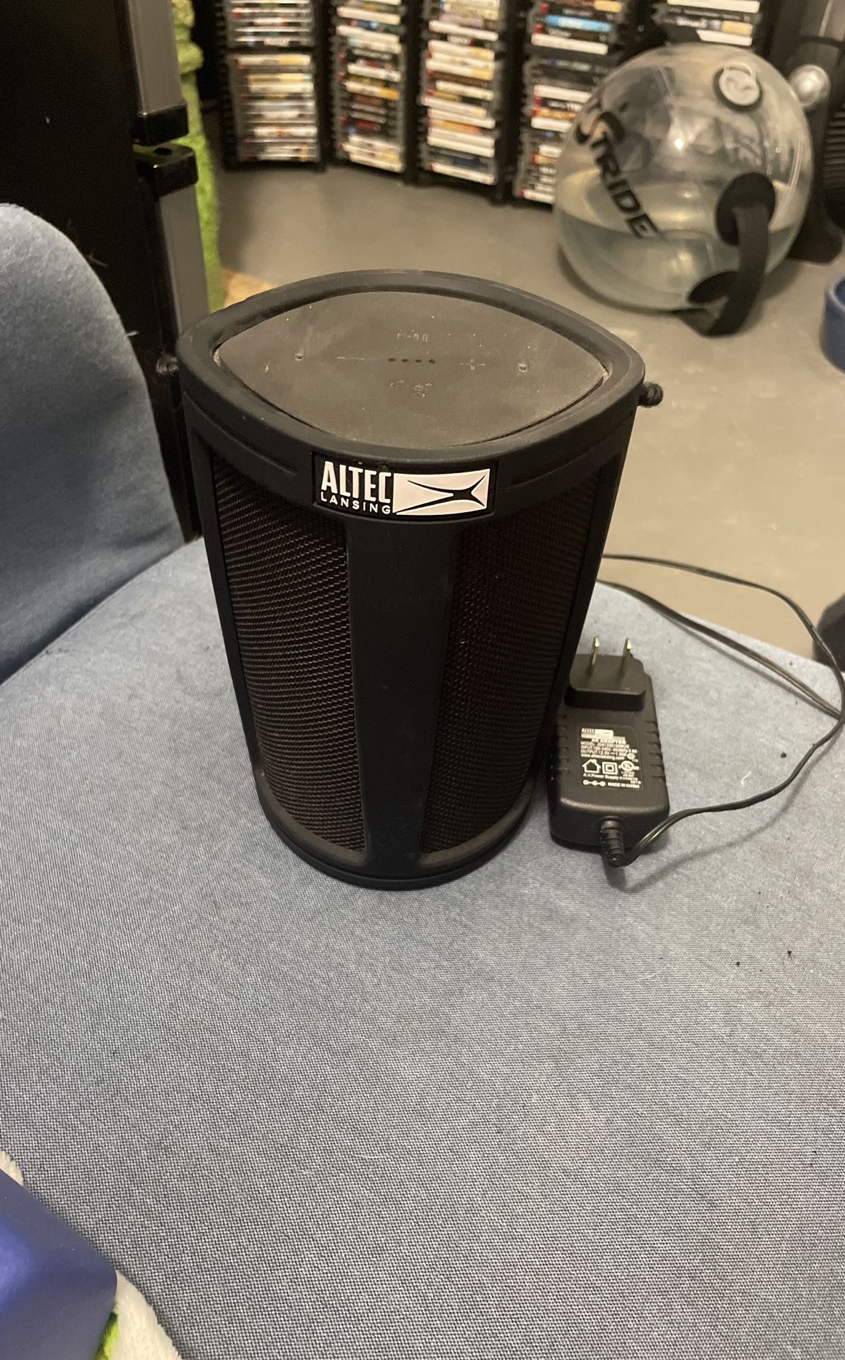 Altec Lansing Water/Drop Resistant Speaker