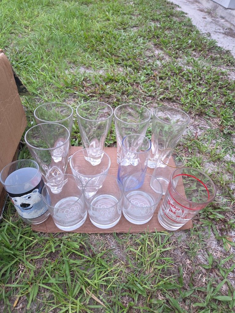 Lot Of 16 Glasses Including 3 Disney Passholder Glasses and 1 90's Coca Cola Glass