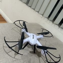 Sky Rider DRW331W Pro Quadcopter Drone with Wi-Fi Camera, Remote & Holder, White