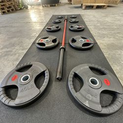 Rubber-Grip Olympic Weight Set with Barbell ~ Brand New 💪 
