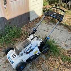 Battery low mower 