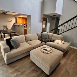 Sectional Couch 
