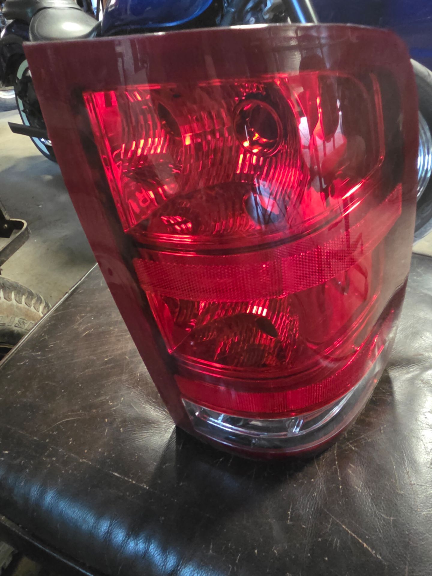 GMC Sierra 1500 tail lights