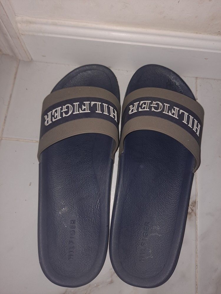 Tommy Hilfiger Sandals Size 13