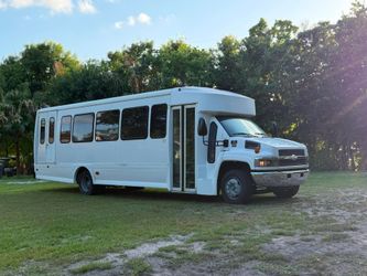 2009 Chevrolet 5500 Starcraft