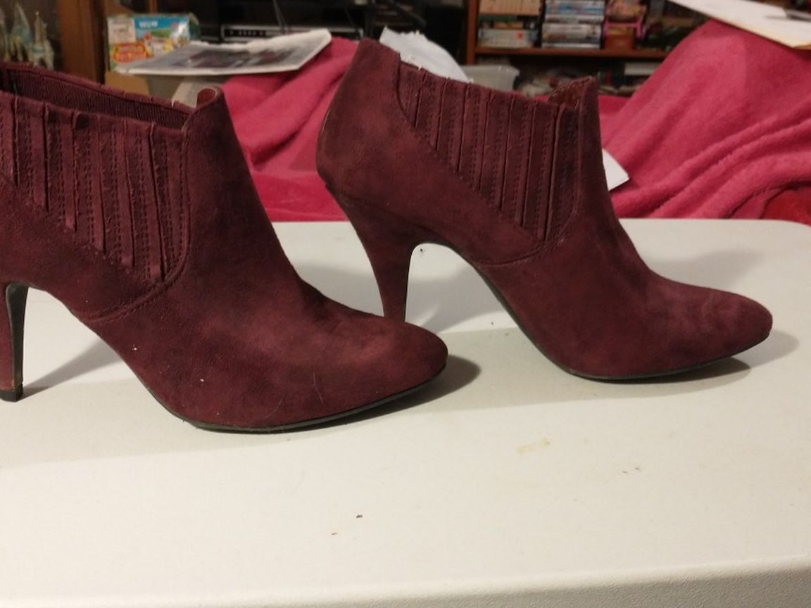 Size 8 1/2 Ana Burgundy Bootie Heels