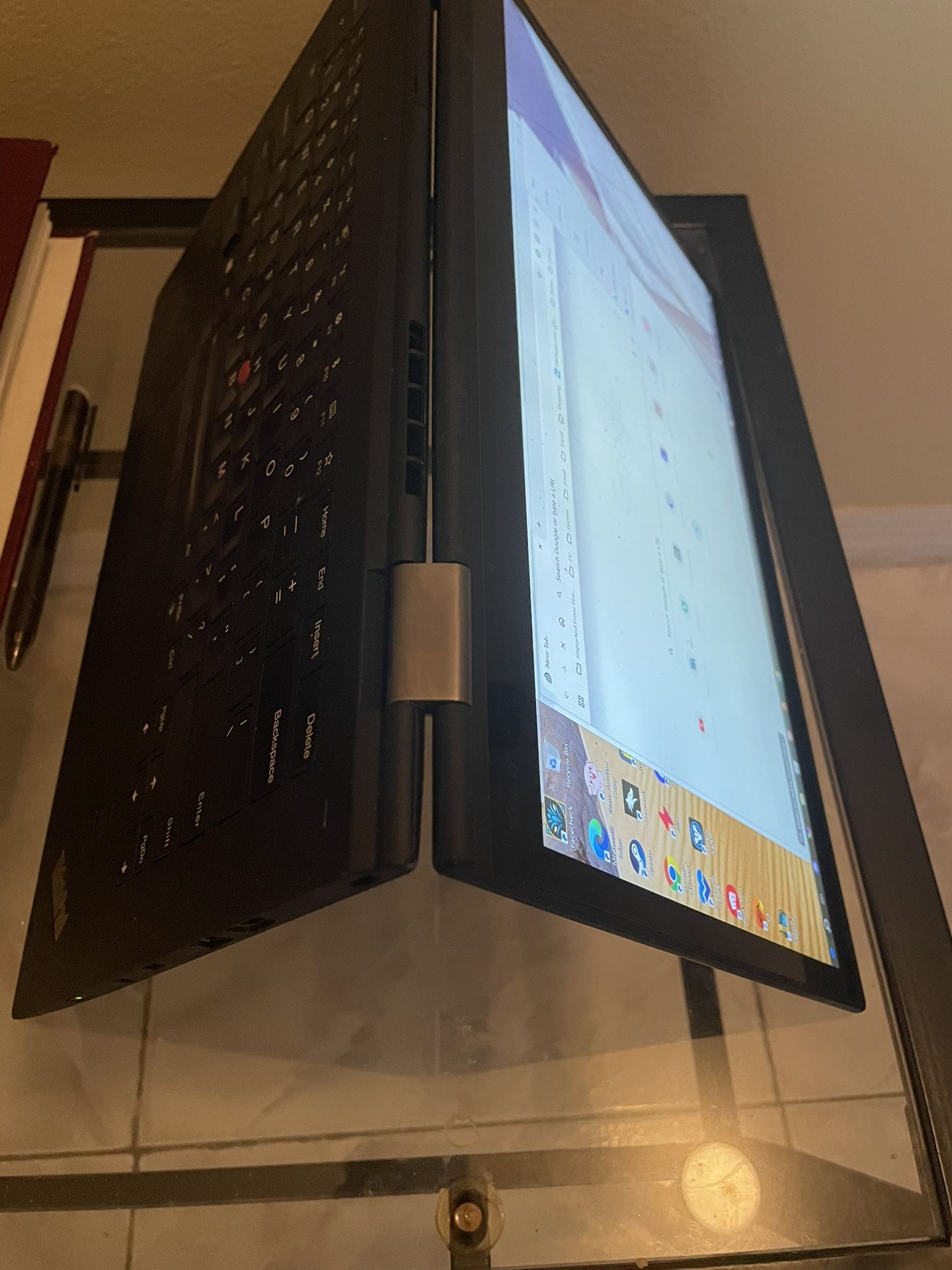 Lenovo ThinkPad X1 Yoga Gen 2 2-in-1 I7-7500U, 8GB LPDDR3, 512GB SSD, W11P