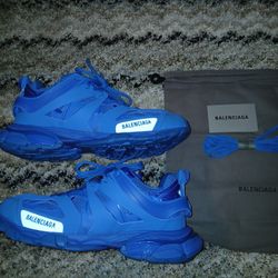 Balenciaga Tracks