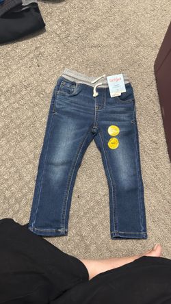 Toddler Boy New Jeans size 3t & 4t