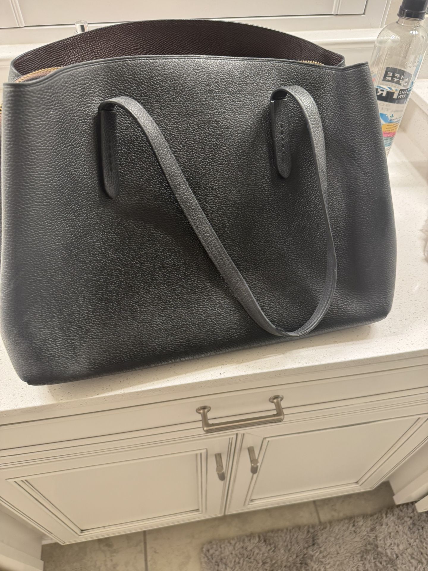LEATHER COACH BAG